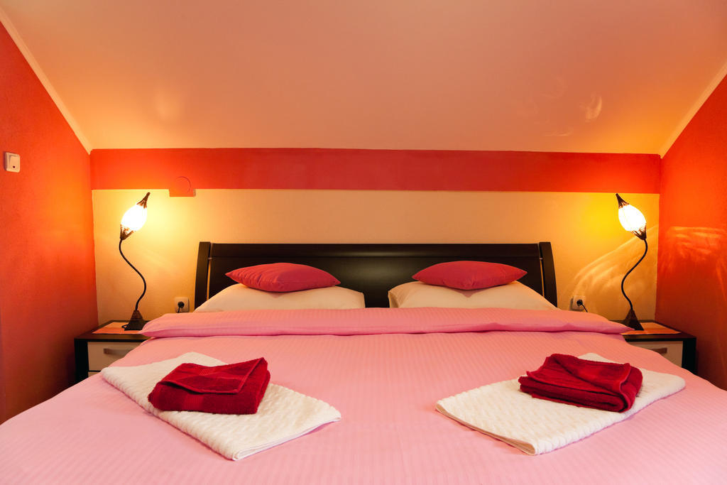 Apartments Tratincica Seliste Dreznicko Room photo